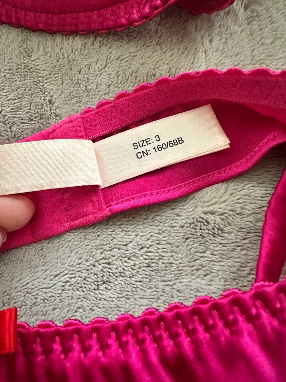 Agent Provocateur Molly Plunge Bra + Suspender in Red and Pink Silk - NWOT - Picture 6 of 10